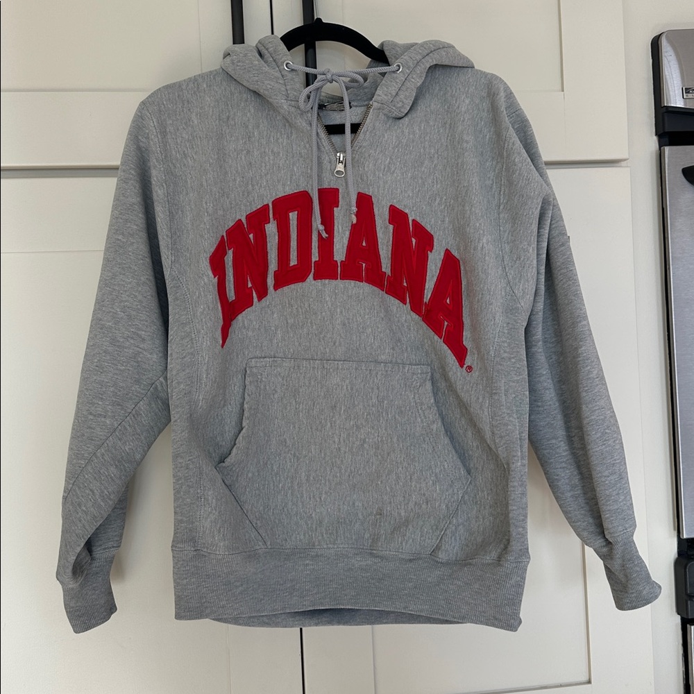 Indiana University Hoosiers Vintsge Hoodie by Steve & Barry's - Picture 9 of 15